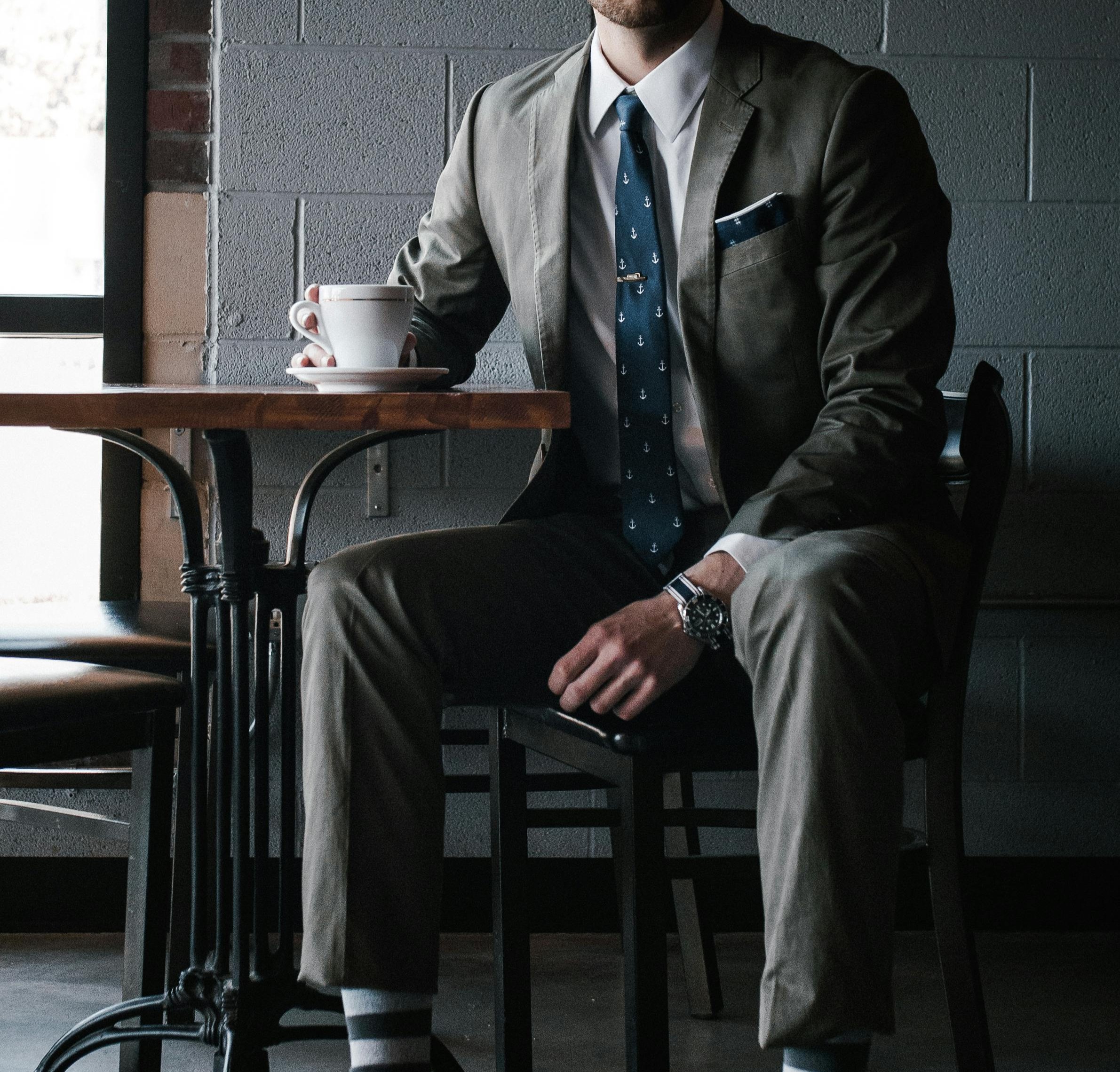 jaki garnitur dla blondyna